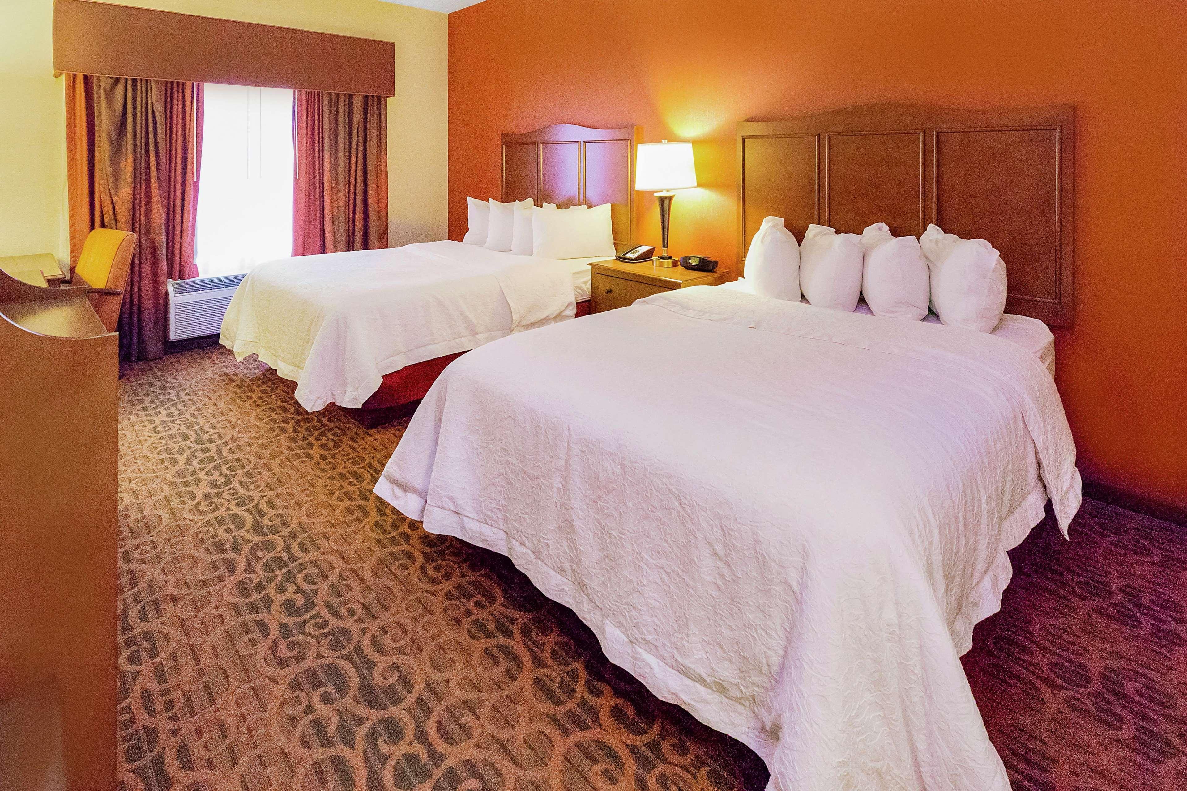 Hotel Hampton